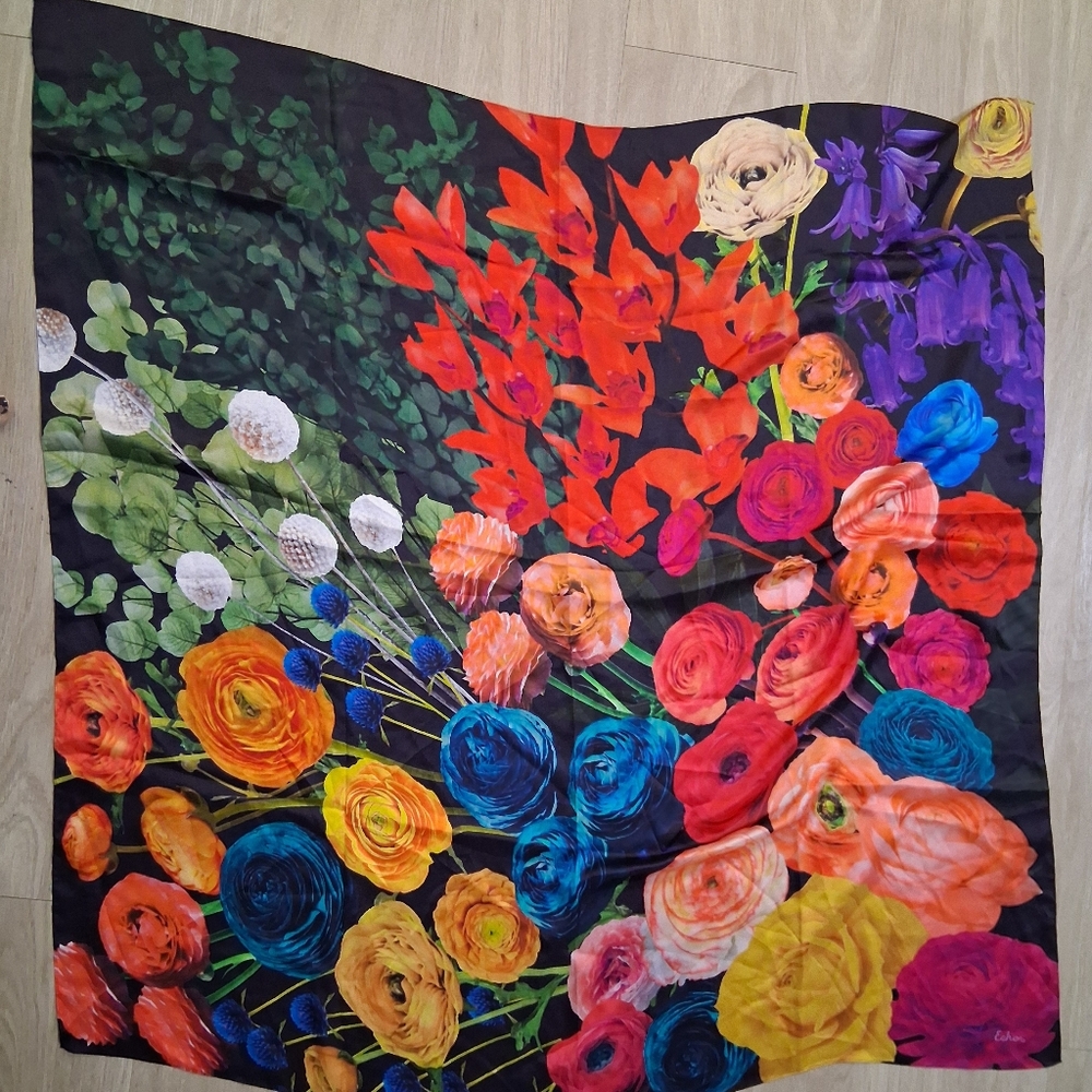 Echo Bold Floral Print Scarf - Picture 2 of 3